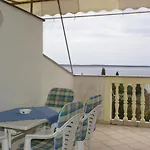 Apartments By The Sea Mandre - Pag - 4098 *