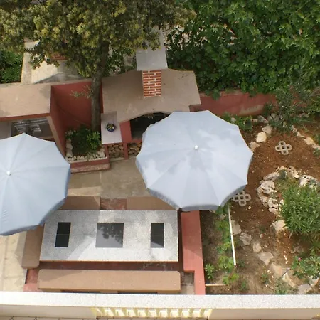 Apartment Apartments By The Sea Mandre, Pag - 4098