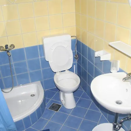 Apartments By The Sea Mandre, Pag - 4092 Апартаменты