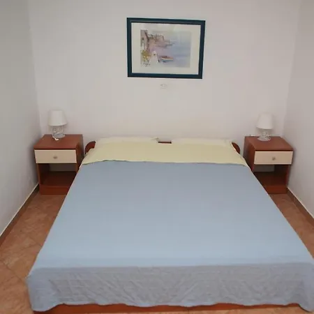 Apartments By The Sea Mandre, Pag - 4092